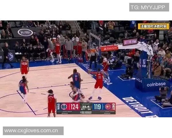 詹金斯关键时刻果断出手三分绝平展现不设限的篮球精神 詹金斯关键时刻果断出手三分绝平展现不设限的篮球精神