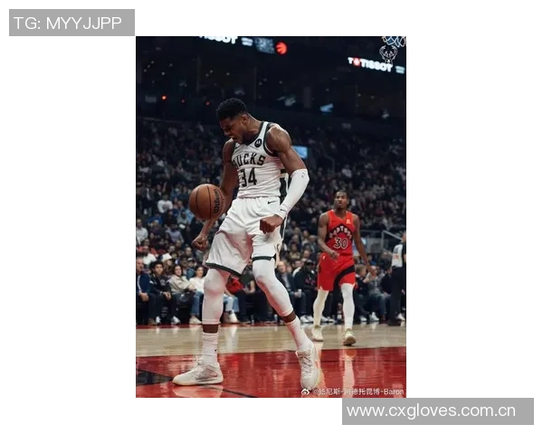 字母哥言行透露雄鹿生涯即将落幕的深意与未来展望