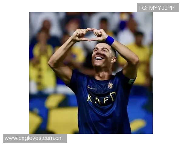 胜利主帅称40岁C罗依然是队中速度第二快的象征性球员