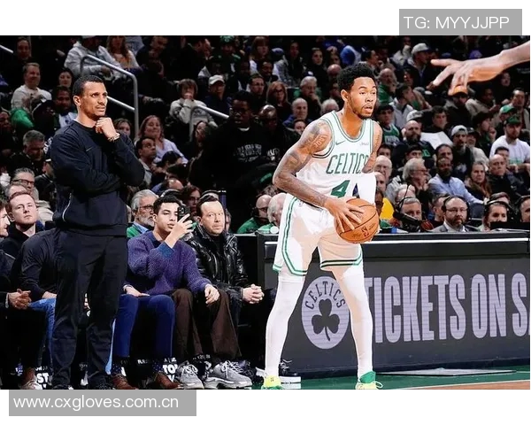 绿军副总裁强调A西蒙斯需展现顶级进攻能力与卓越传球视野