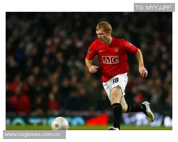 豪取三连胜阿莫林的343阵型再获认可曼联战术更直接引发热议