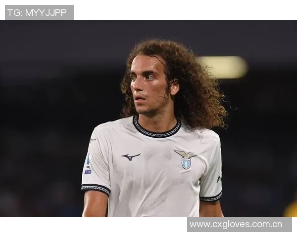 桑德兰重启谈判力争一月引进拉齐奥中场贡多齐