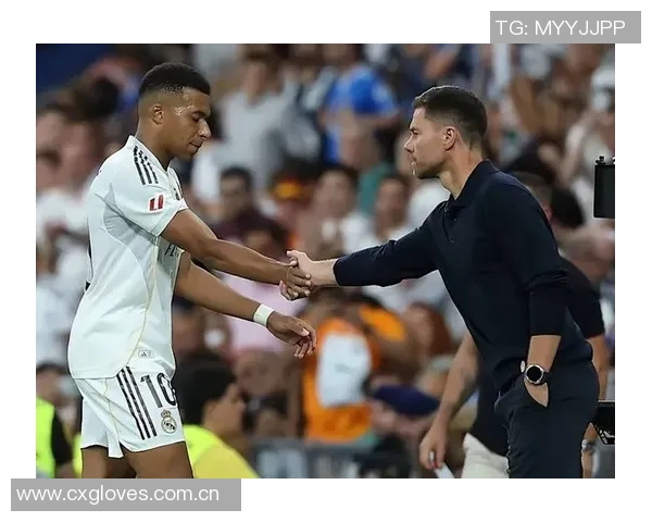 姆巴佩今日重返皇马合练状态回暖有望复出助球队争冠